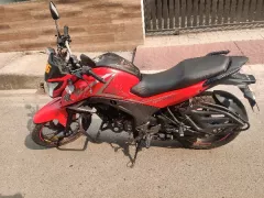 CB Hornet 160R